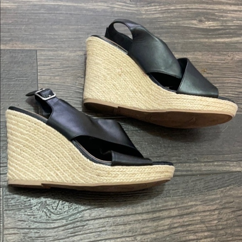 American Eagle black sandal wedge espadrilles platform buckle closure